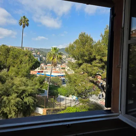 Appartamento The Shell - New Interior Look But Same Old Charme 200mt From The Sea With Garden And Parking Nearby *