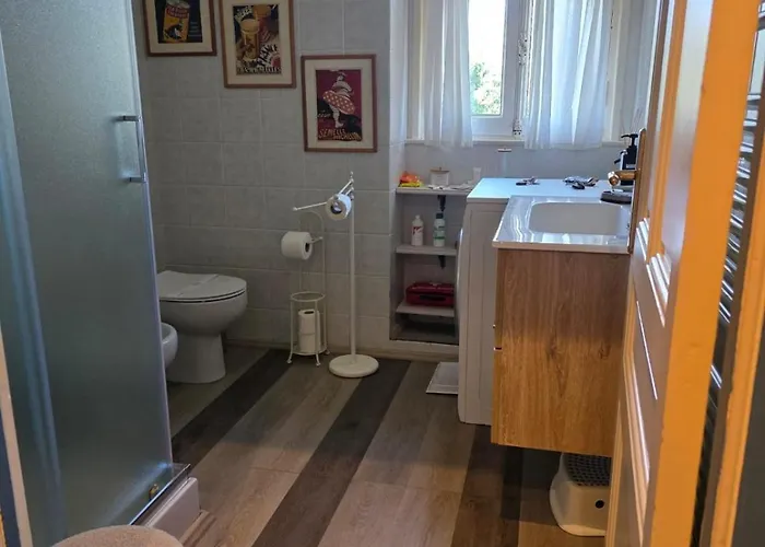 Lägenhet The Shell - New Interior Look But Same Old Charme 200mt From The Sea With Garden And Parking Nearby