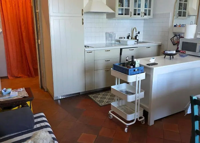 The Shell - New Interior Look But Same Old Charme 200mt From The Sea With Garden And Parking Nearby Imperia